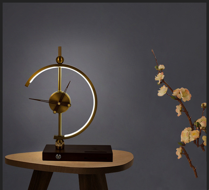 Modern Nordic Minimalist Lamp With Wireless Phone Charging 